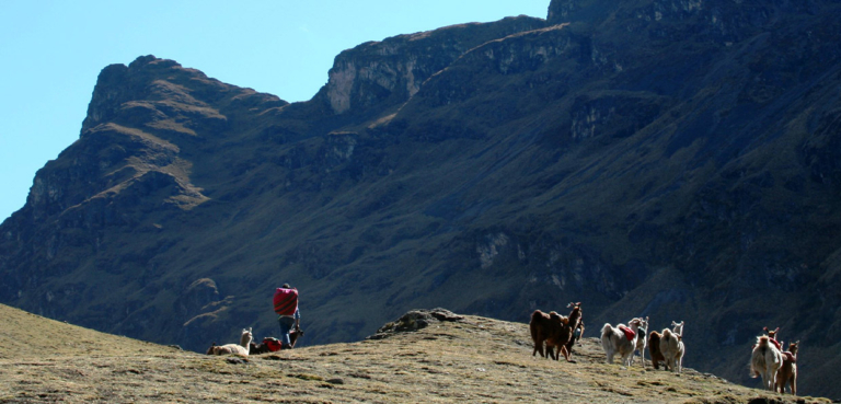 Ausangate 2 Días De Caminata