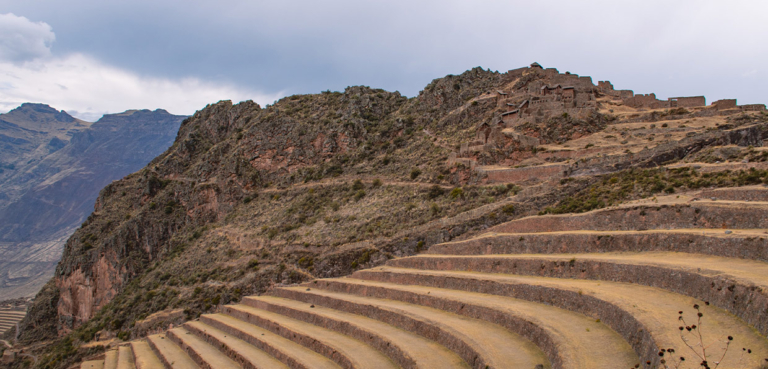 Tour al Valle Sagrado de los Incas y Machu Picchu por Tren 3 Días y 2 Noches