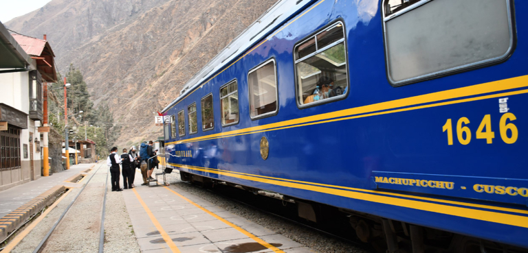 Tour al Valle Sagrado de los Incas y Machu Picchu por Tren 3 Días y 2 Noches