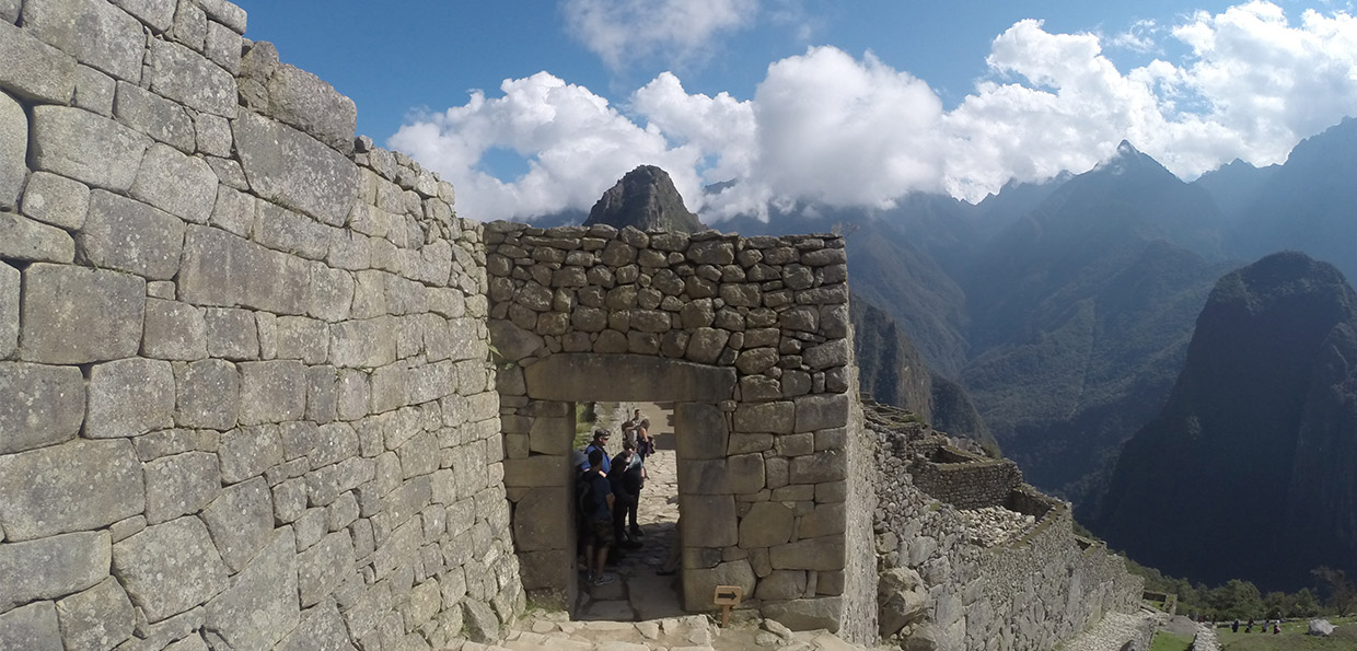 facts about machu picchu low season