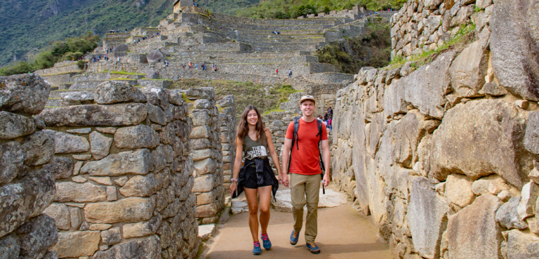 Machu Picchu 1 Day Tour with Panoramic Train