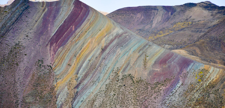 Montaña  colorida Palcoyo