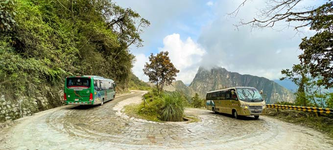 Rainbow Mountain and Machu Picchu tour