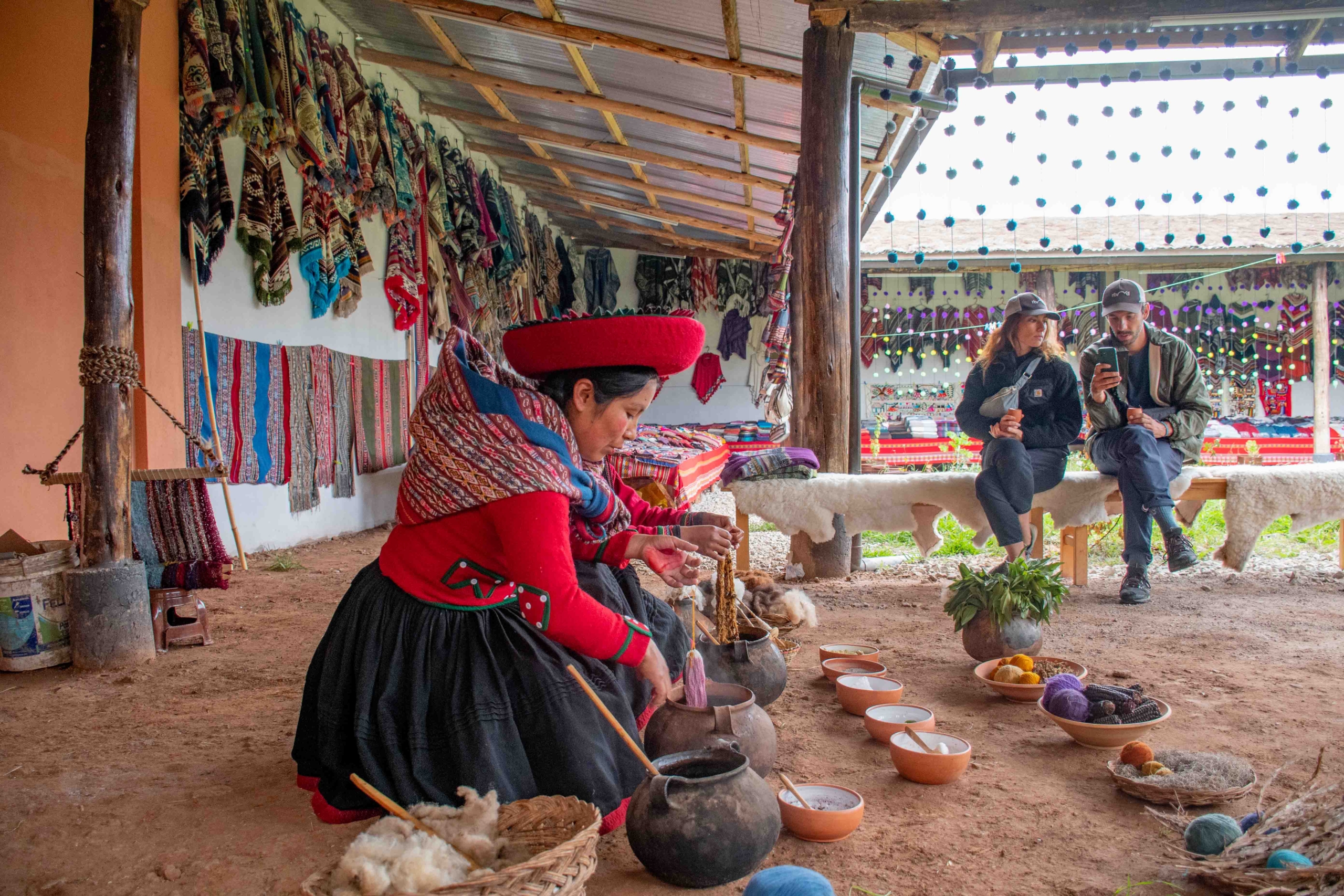 Chinchero weavers